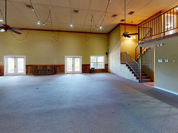 8th image of 1532 Jackson Hill Rd