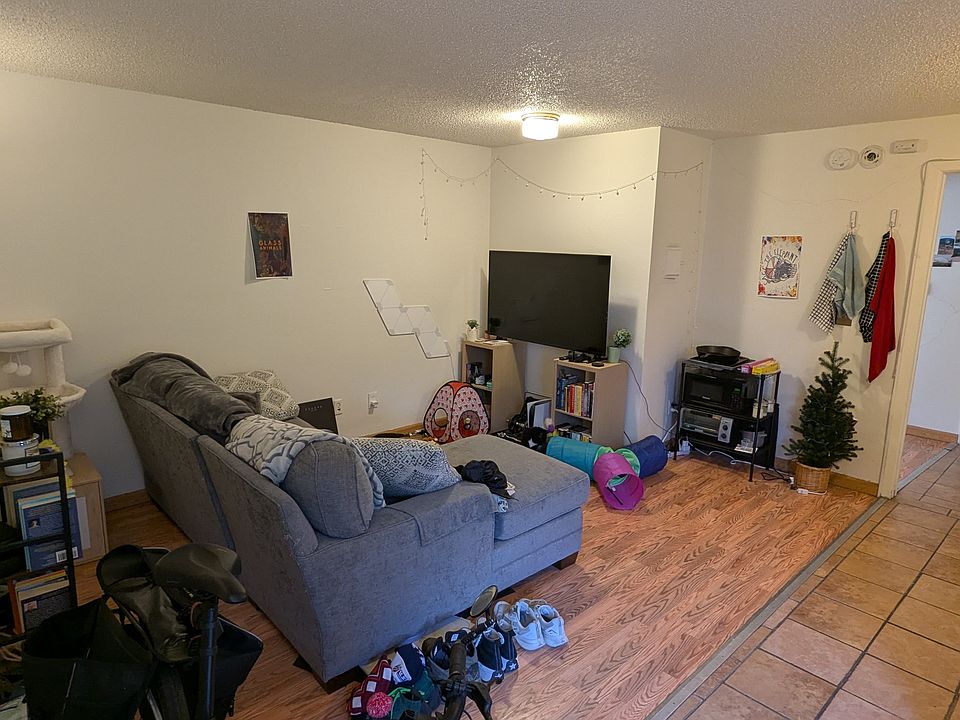 1st image of 2036 Canyon Blvd #34A