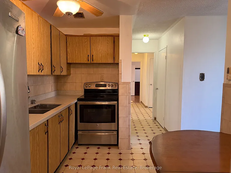 895 Kennedy Rd #402 — Photo 13