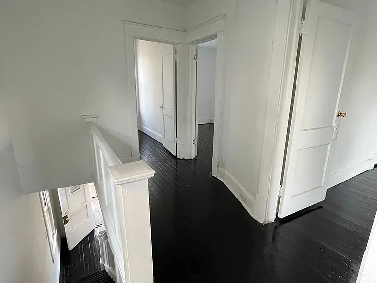 1646 Ridge Ave — Photo 11