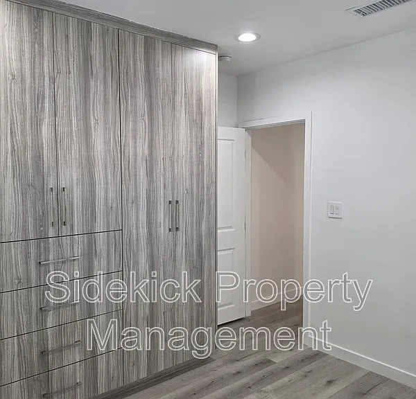 432 W Garfield Ave — Photo 14