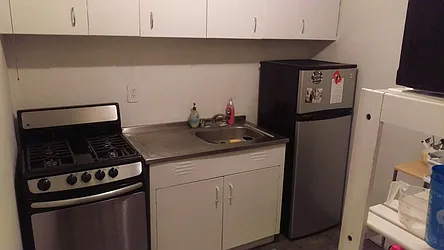 Rented by Green Line Realty