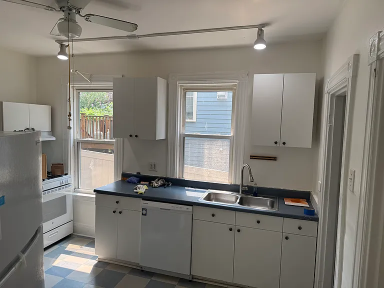 21 Haverford St #1 — Photo 3
