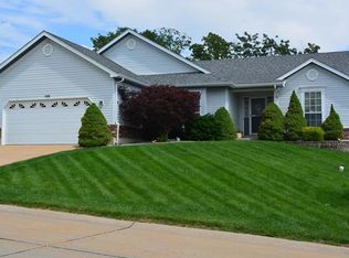 108 Greenbrier Blvd, Festus, MO 63028