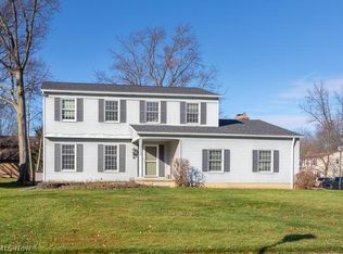 20690 Chestnut Dr, Strongsville, OH