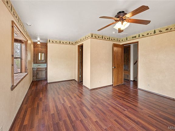 4th image of 1172 Or 1160 1/2 Mound St