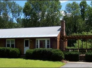 13 Squareshire Rd, Sterling, MA 01564