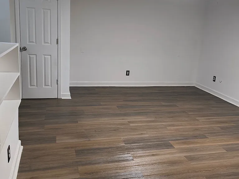 1008 E Lake Ave — Photo 14