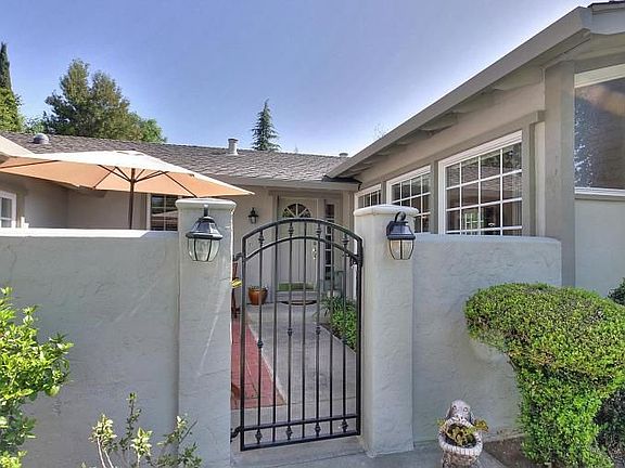 2nd image of 759 Chopin Dr