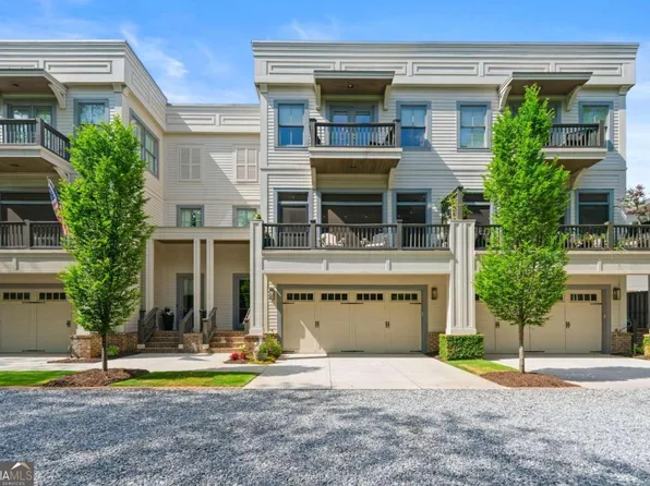 1081 Canton St, Roswell, GA 30075