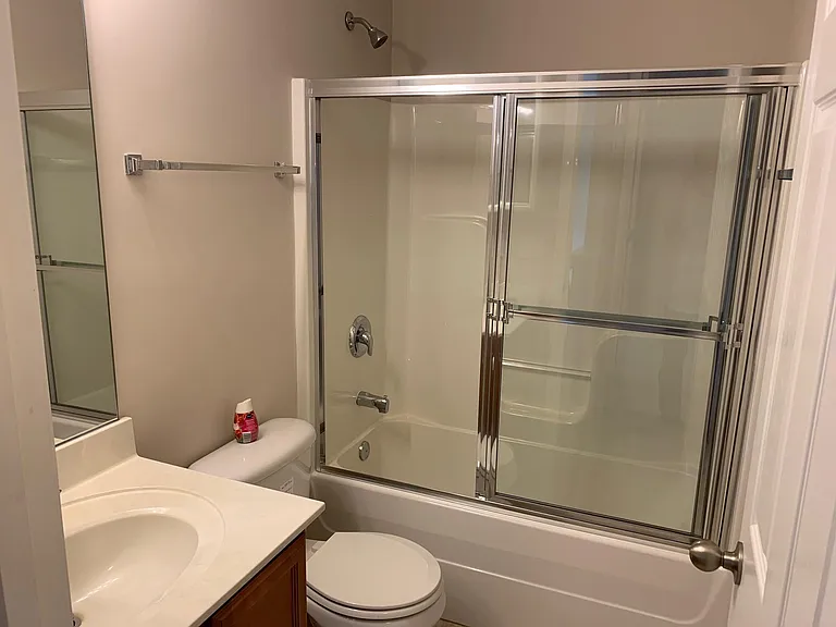 1105 Silvermoon Dr — Photo 12