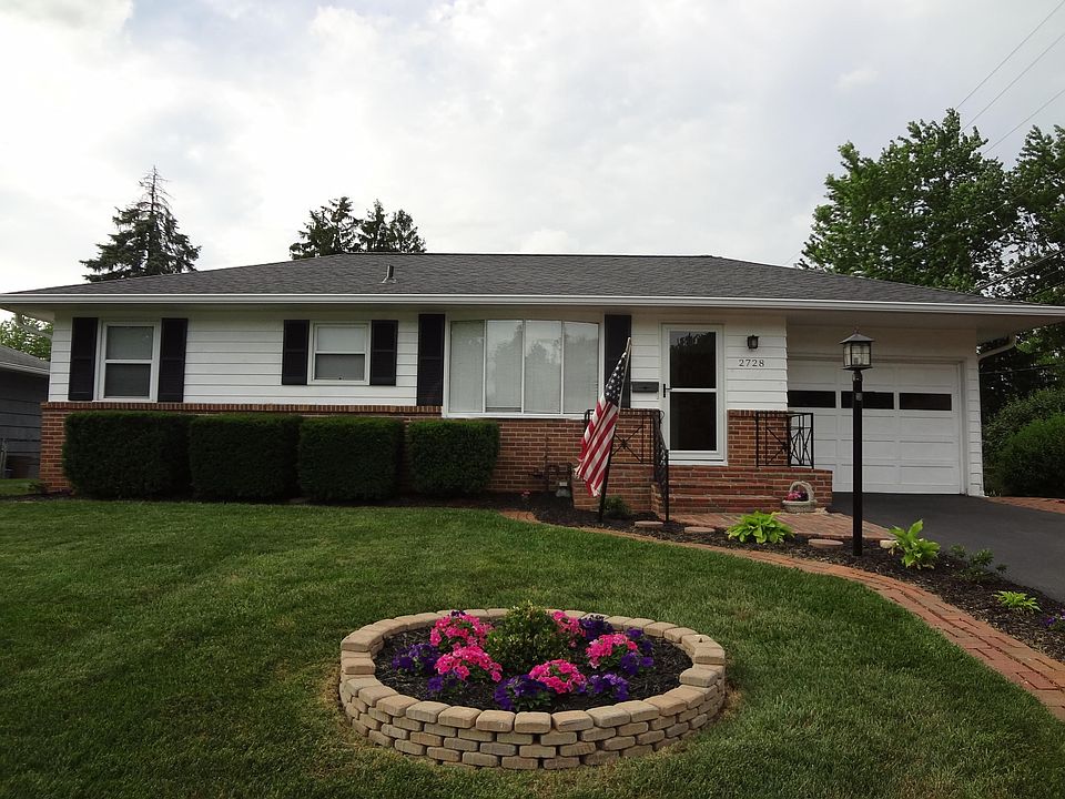 1st image of 2728 Dennis Ln