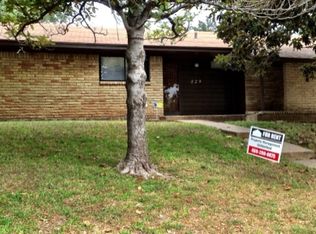 529 Early Dawn Trl, Dallas, TX 75224