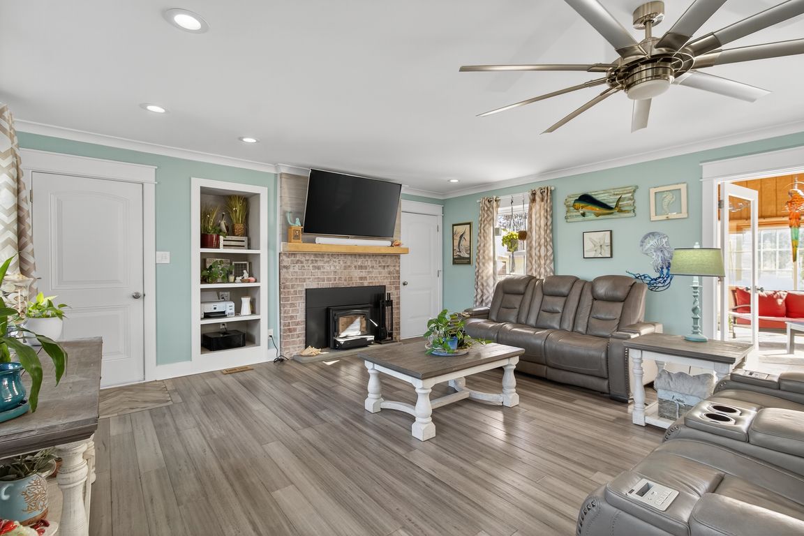 next background image