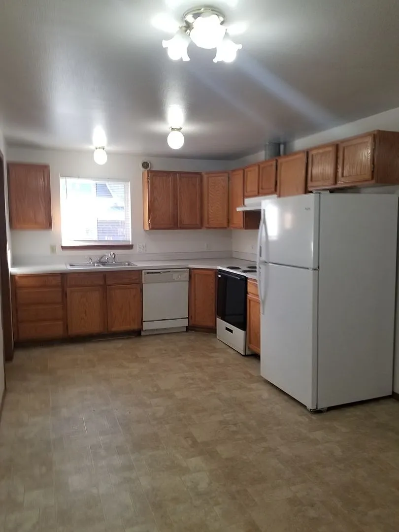 n1113 — Photo 4
