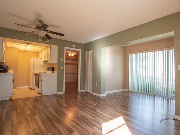 2nd image of 1103 Cypress Gardens Blvd APT 6