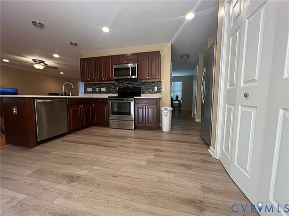 5th image of 6416 Majestic Way