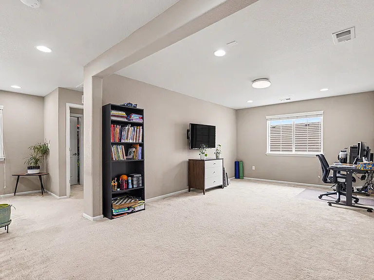 3431 Mount Powell Dr — Photo 16