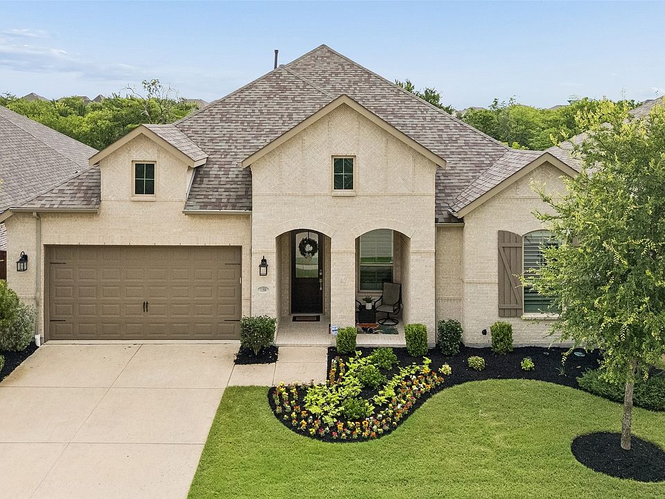 1st image of 1104 Bluestem Dr