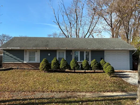 22206 Hawthorne Way, Richton Park, IL 60471
