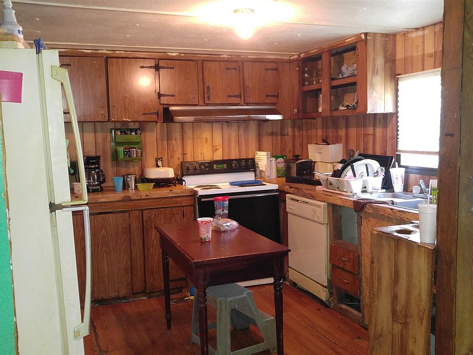 2nd image of 1123 Ella Dr