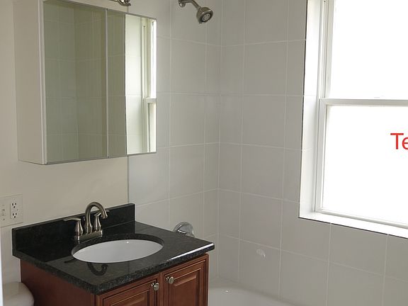 4th image of 4130 W Henderson St #2E