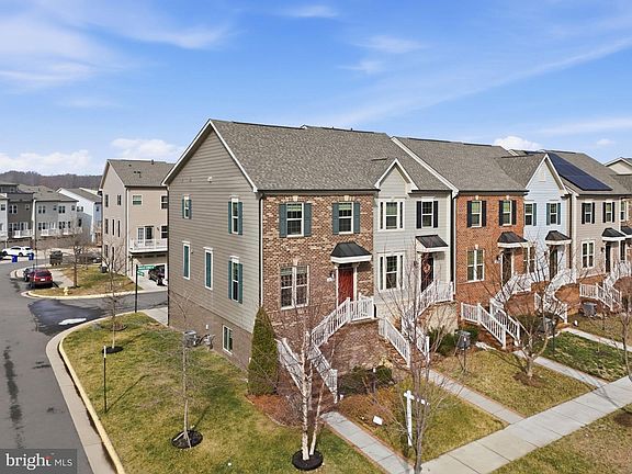 2nd image of 18112 Red Cedar Rd