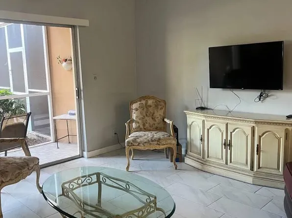1510 SE 15th St APT 107, Fort Lauderdale, FL 33316
