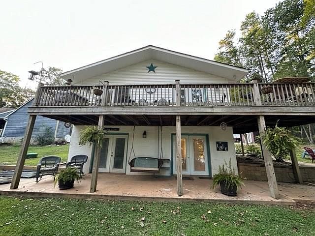 1st image of 949 Lakefront Dr