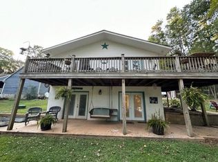 949 Lakefront Dr, Clarksville, VA 23927