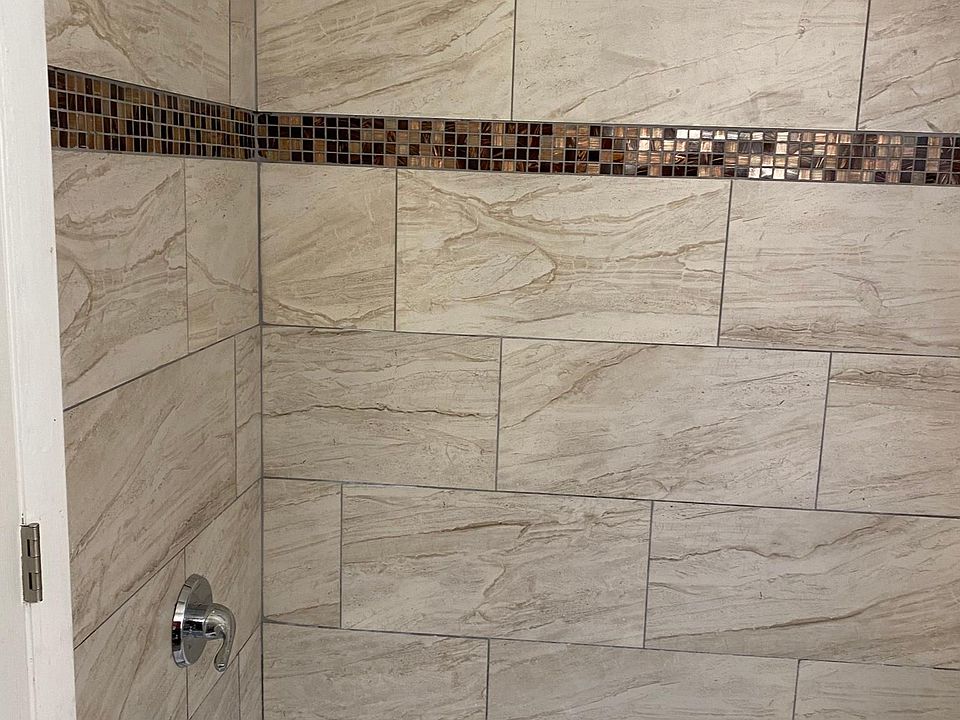 1st image of 7156 S Langley Ave #2