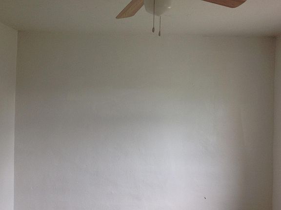 4th image of 915 8th St NW