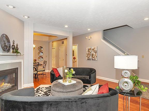 5th image of 2411 N Park Ave