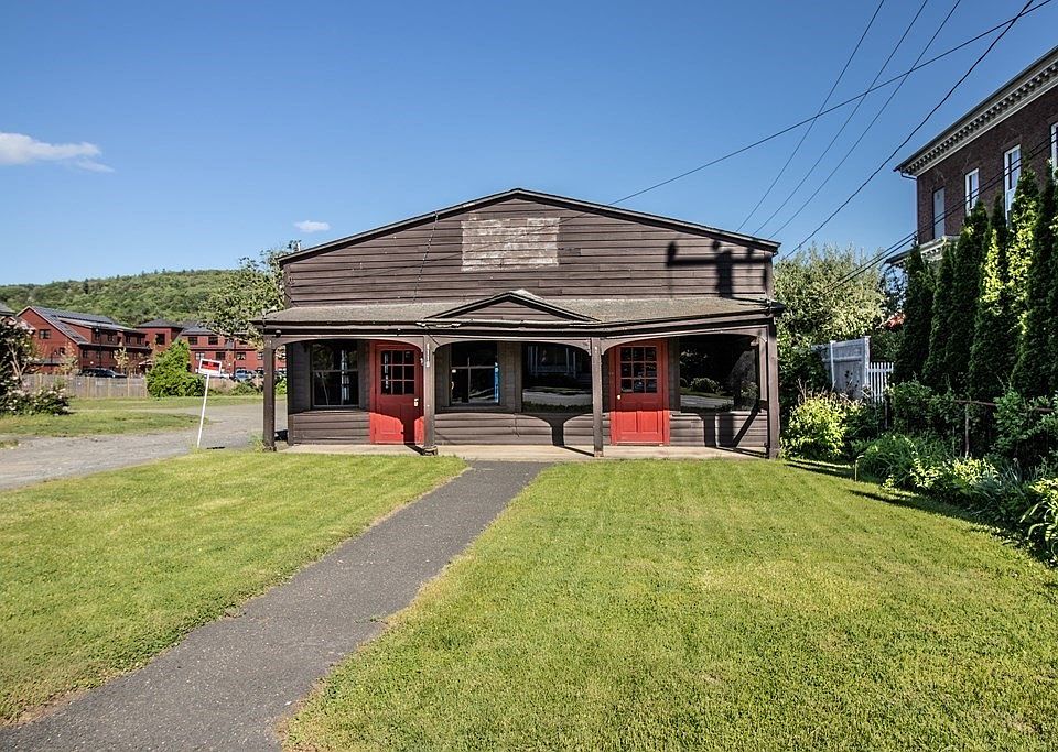 116 N Main St, Sunderland, MA 01375 Zillow