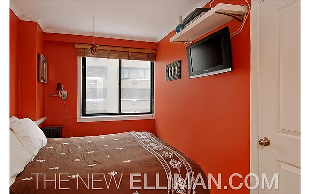 Sold by Douglas Elliman | media 5