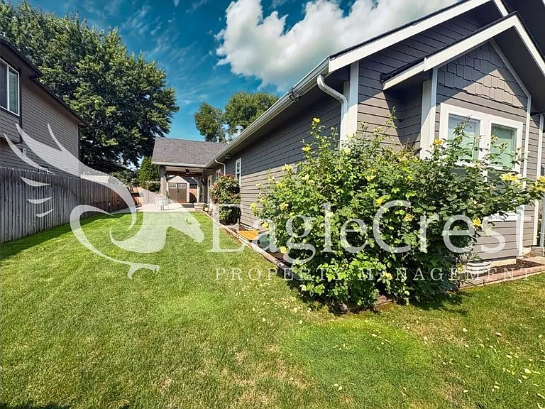 1855 Woodmere Loop — Photo 12