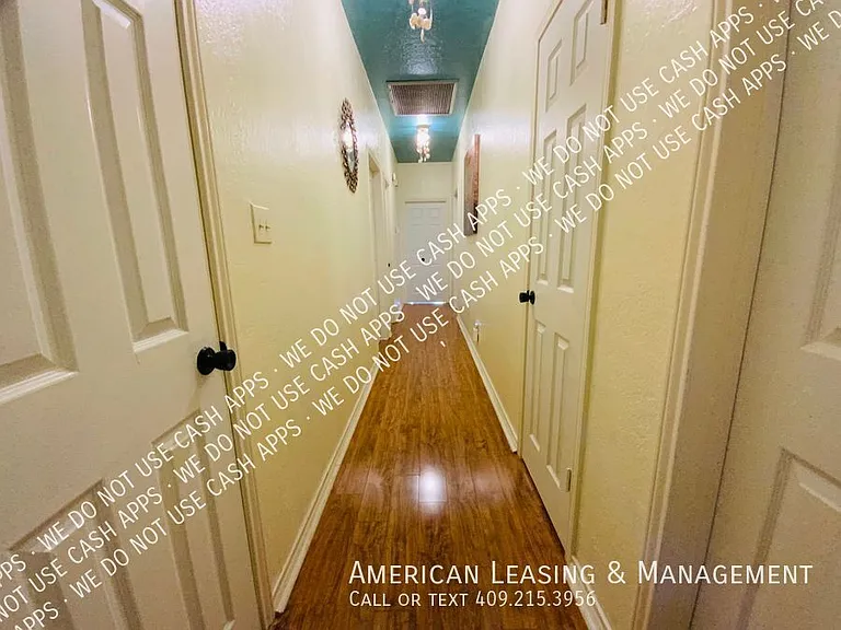 4820 Edgewood Ln — Photo 6