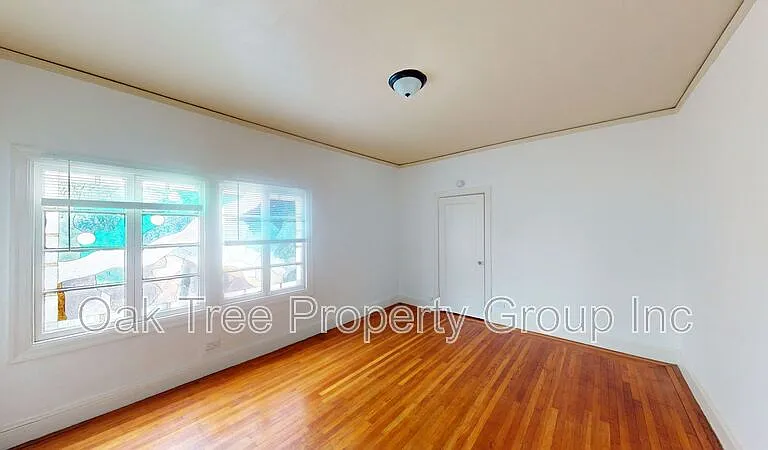 3505 Kempton Way #7 — Photo 5