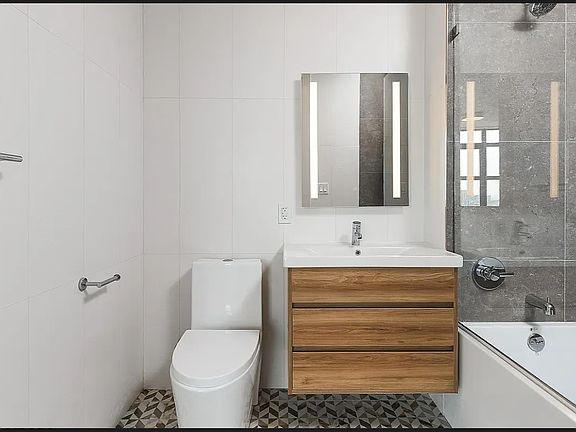 4th image of 576 4th Ave #203