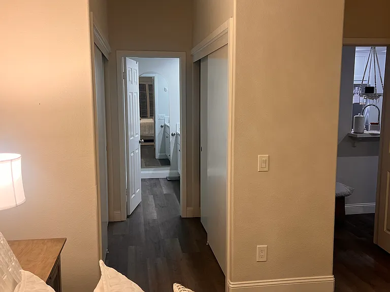 550 Camino De La Reina — Photo 7