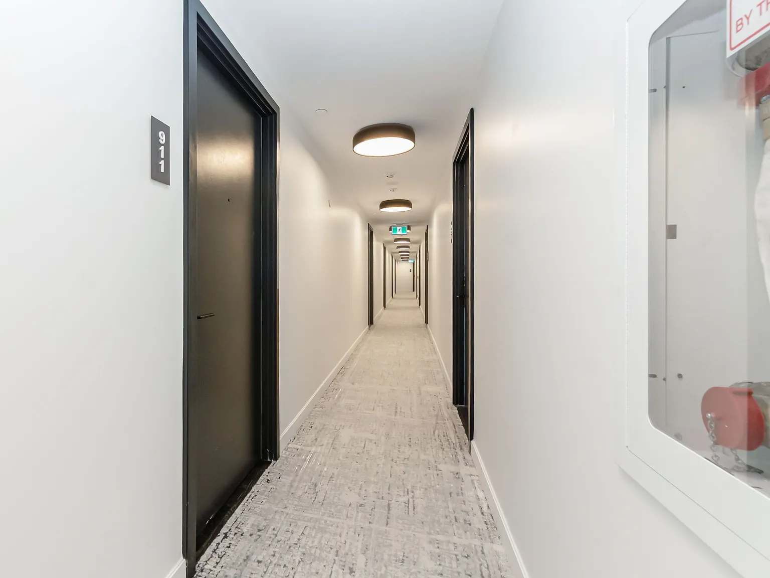 2 bed, $2,300 — Photo 4