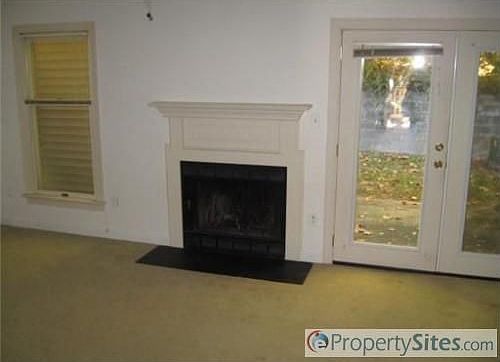 5th image of 25 Priorslee Ln