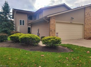 16601 Orchard Grove Dr #6800A, Cleveland, OH