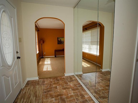 2nd image of 6250 Daisy Dr