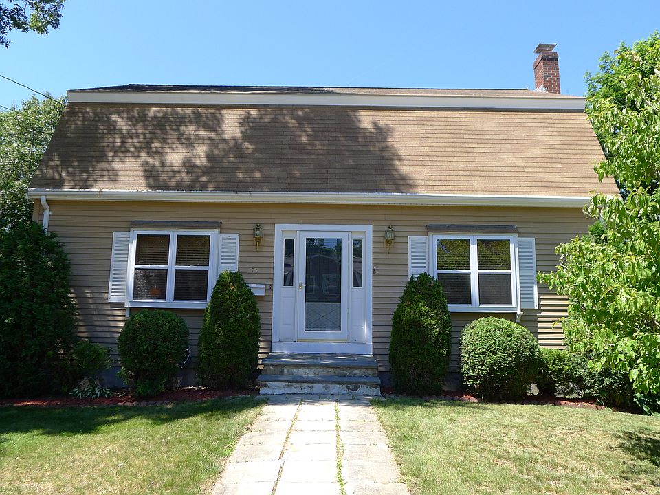 1st image of 70 Narragansett Ave