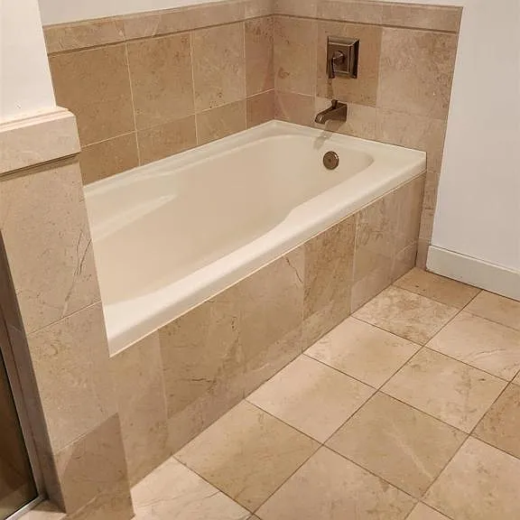 700 W East St #2805 — Photo 15