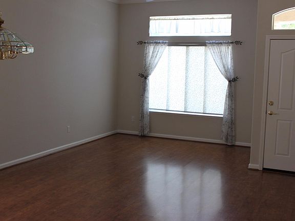 3rd image of 10250 Creek Trail Cir