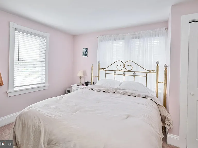 339 S Lincoln Ave — Photo 22
