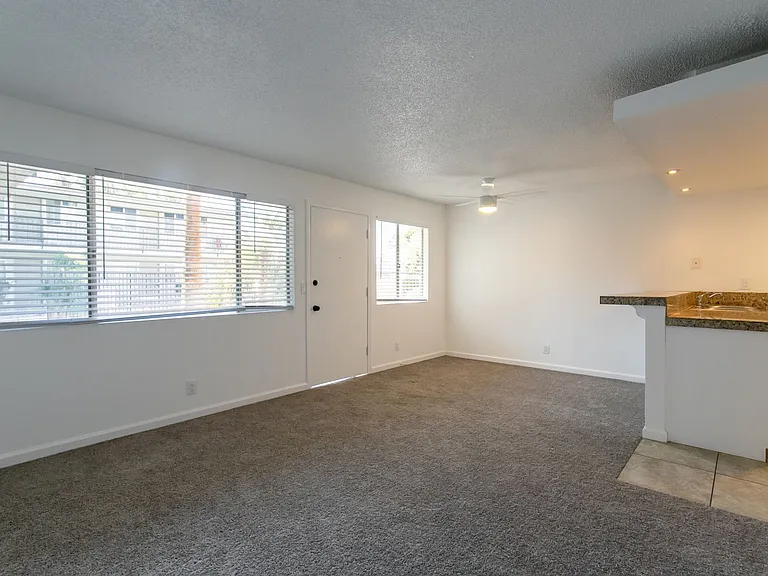 73355 Guadalupe Avenue — Photo 4