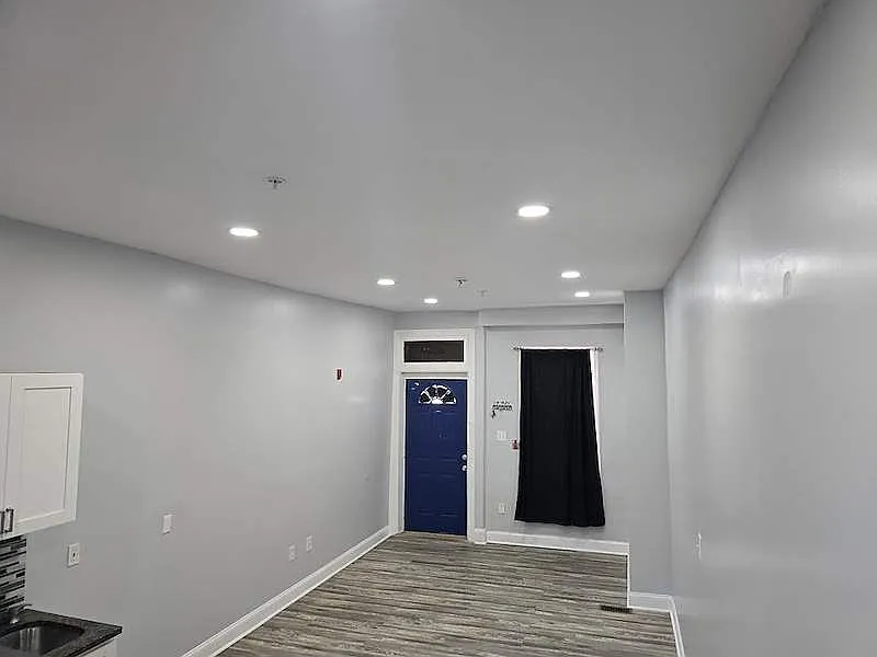 2230 W Lehigh Ave #1